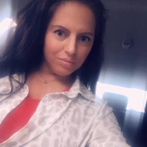 Meet your Posher, Victoria